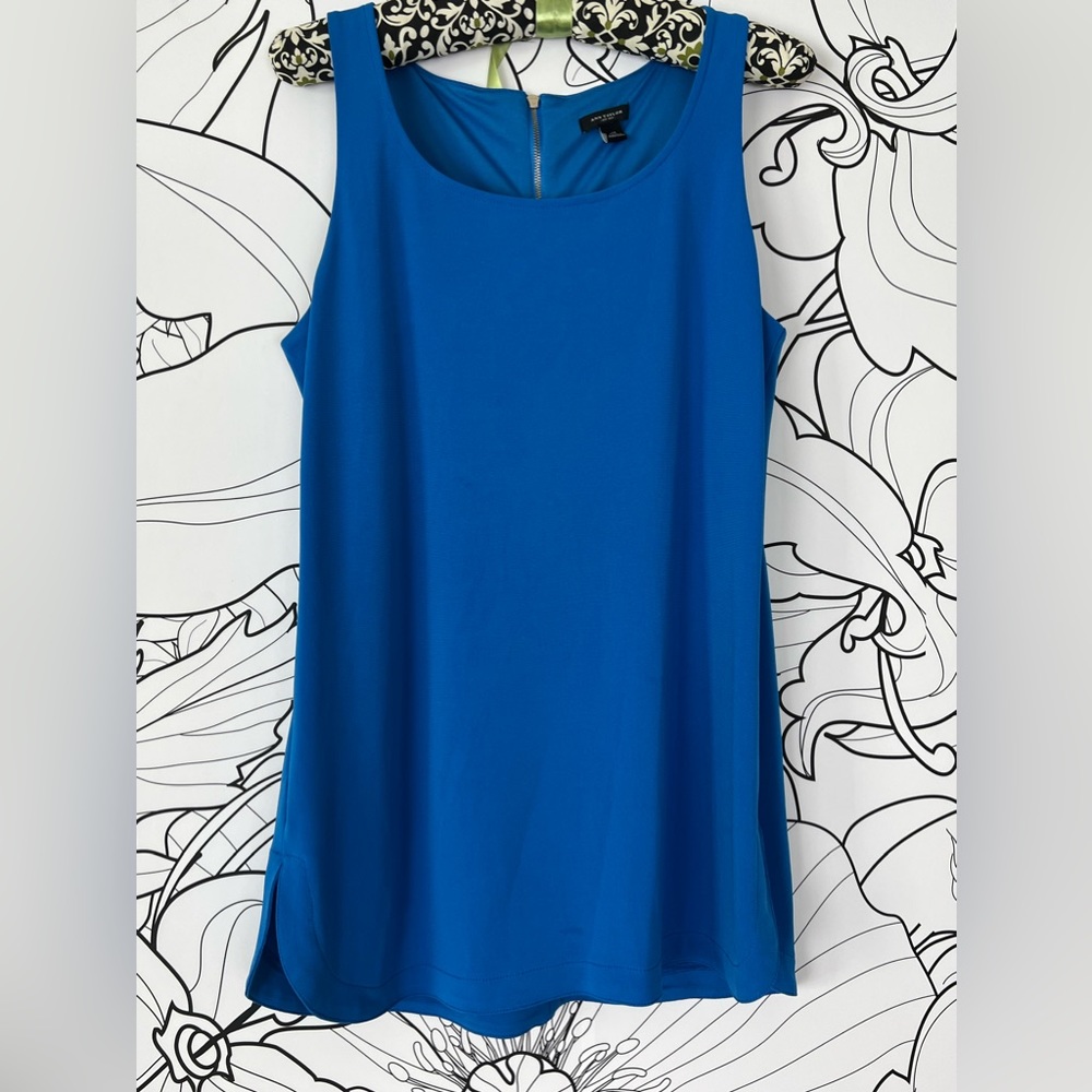 Ann Taylor sleeveless tunic blouse. Royal Blue. Size M.